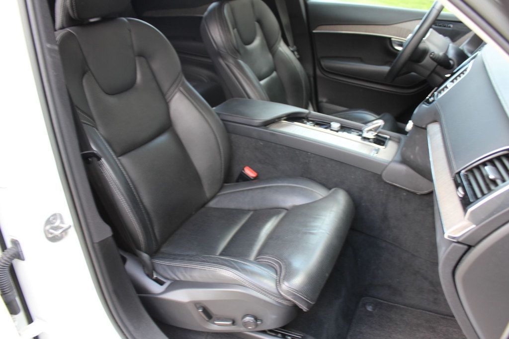 2023 Volvo XC90 SUPER LEATHER SUNROOF!! - 23095612 - 25