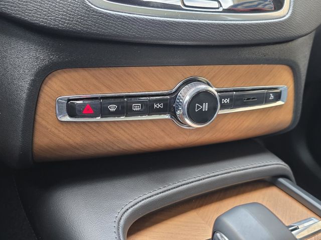 2023 Volvo XC90 T8 - Plus - 23067467 - 25