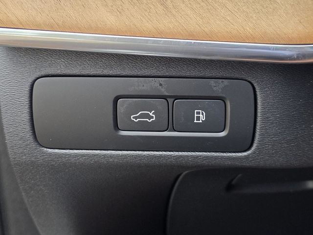 2023 Volvo XC90 T8 - Plus - 23067467 - 29