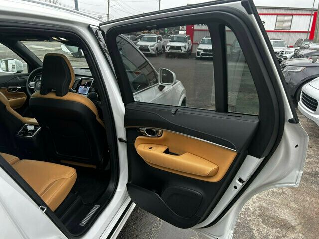 2023 Volvo XC90 Ultimate Pkg/Heated&Cooled Seats/Harmon Kardon Audio/Pano Roof - 22966858 - 16