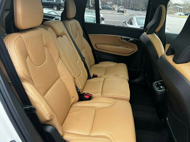 2023 Volvo XC90 Ultimate Pkg/Heated&Cooled Seats/Harmon Kardon Audio/Pano Roof - 22966858 - 17