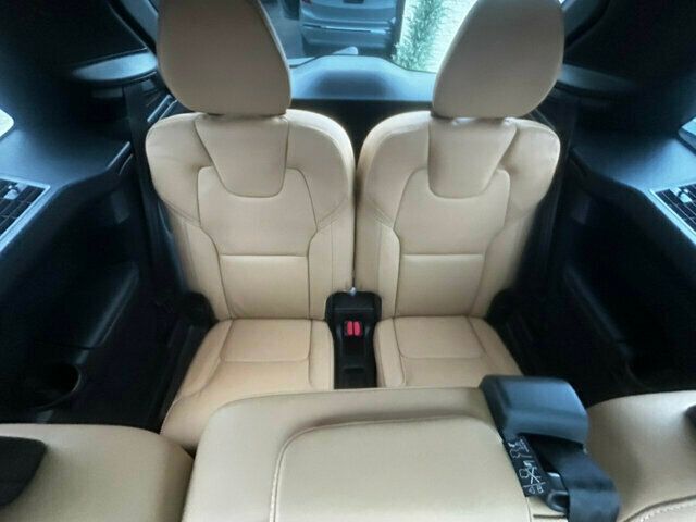 2023 Volvo XC90 Ultimate Pkg/Heated&Cooled Seats/Harmon Kardon Audio/Pano Roof - 22966858 - 19