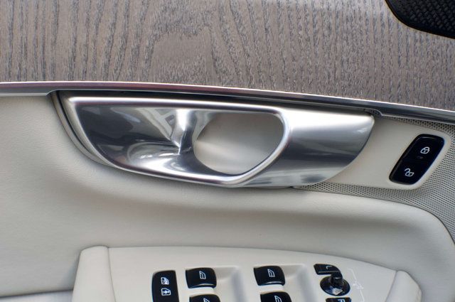 2023 Volvo XC90 Ultimate - Photo 32