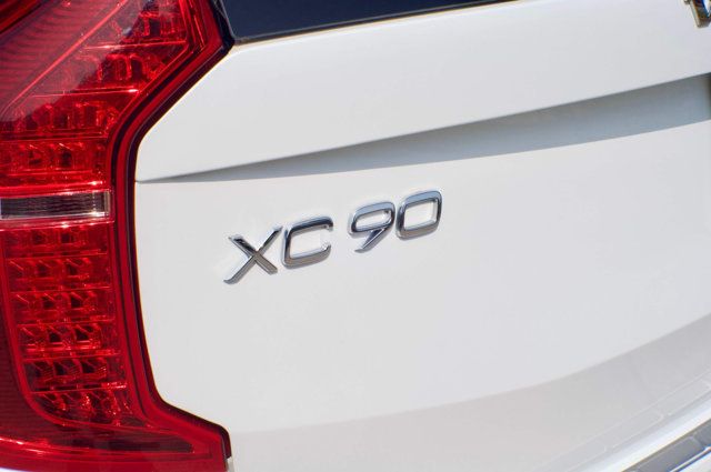 2023 Volvo XC90 Recharge MSRP$85295/T8-Ultimate/6-Passenger/Heated&CooledSeats/HeadsUp - 23010986 - 11
