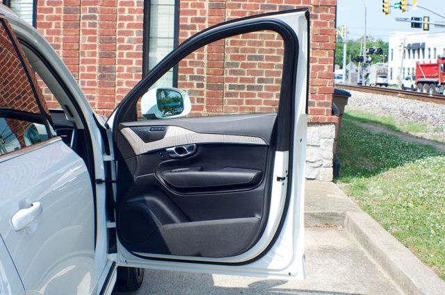 2023 Volvo XC90 Recharge MSRP$85295/T8-Ultimate/6-Passenger/Heated&CooledSeats/HeadsUp - 23010986 - 43