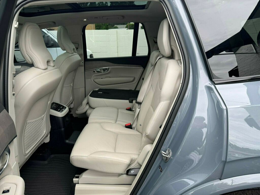2023 Volvo XC90 Recharge Plus photo 12
