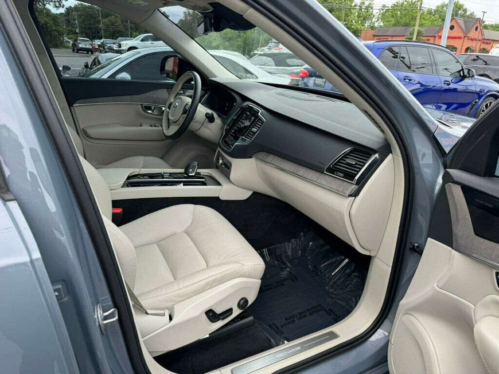 2023 Volvo XC90 Recharge Plus photo 19