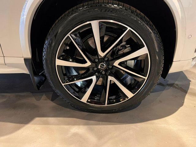2023 Volvo XC90 Recharge Plug-In Hybrid T8/Ultimate/DarkTheme/Htd&CldSeats/HeadUpDisplay/HtdSteerWheel - 22978777 - 13