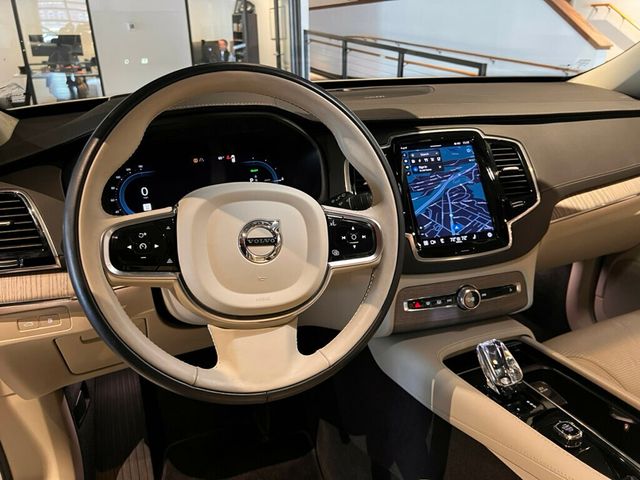 2023 Volvo XC90 Recharge Plug-In Hybrid T8/Ultimate/DarkTheme/Htd&CldSeats/HeadUpDisplay/HtdSteerWheel - 22978777 - 17