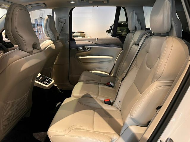 2023 Volvo XC90 Recharge Plug-In Hybrid T8/Ultimate/DarkTheme/Htd&CldSeats/HeadUpDisplay/HtdSteerWheel - 22978777 - 24