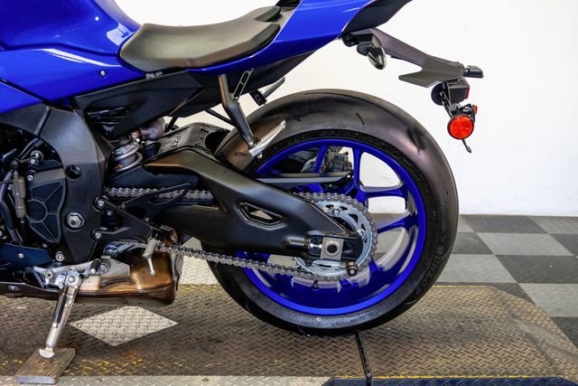 2023 YAMAHA YZF-R1 1-OWNER VERY NICE!!! - 23092980 - 21