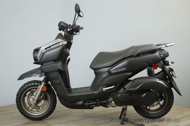 2023 Yamaha Zuma 125 One Owner, 2559 Mi - 22927245 - 3