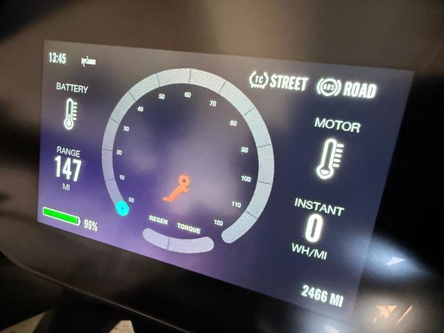 2023 Zero DSR/X ZF17.3 One Owner! - 23002894 - 10