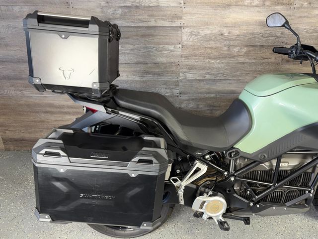 2023 Zero DSR/X ZF17.3 One Owner! - 23002894 - 7