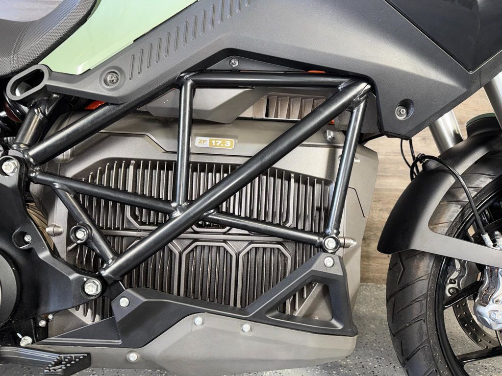 2023 Zero DSR/X ZF17.3 One Owner! - 23002894 - 8