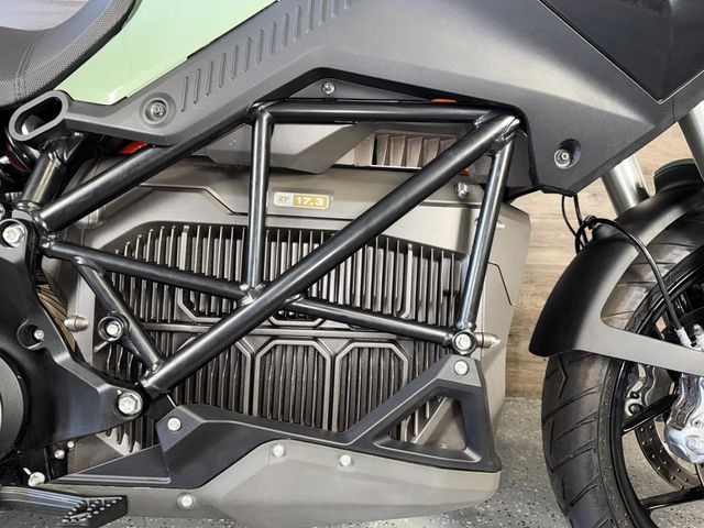 2023 Zero DSR/X ZF17.3 One Owner! - 23002894 - 8