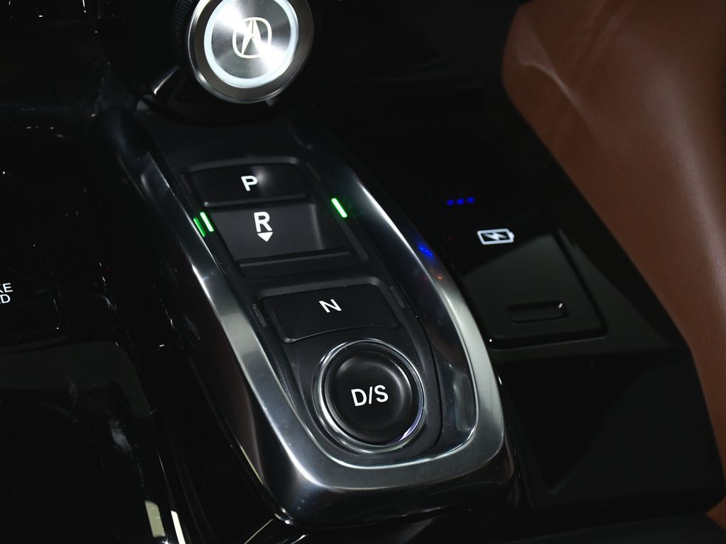 Acura MDX photo 27