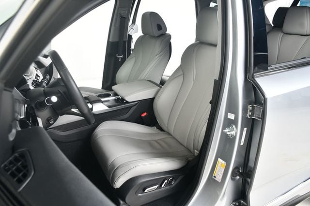 2024 Acura MDX FWD w/Technology Package - 22955080 - 27