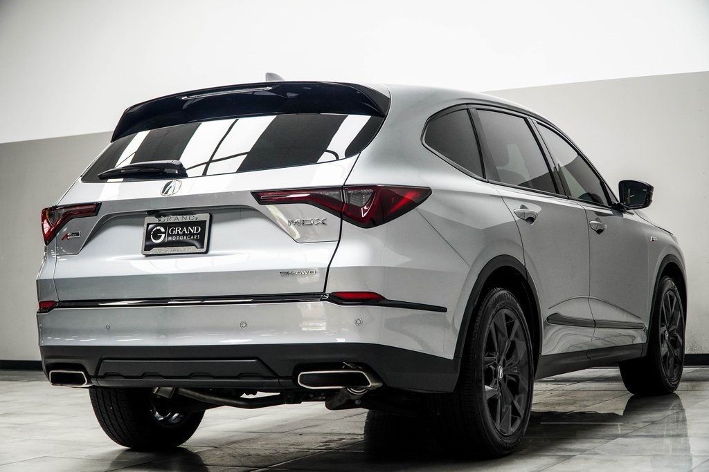 2024 Acura MDX A-Spec SH-AWD photo 10