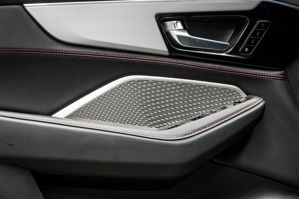 2024 Acura MDX A-Spec SH-AWD photo 30