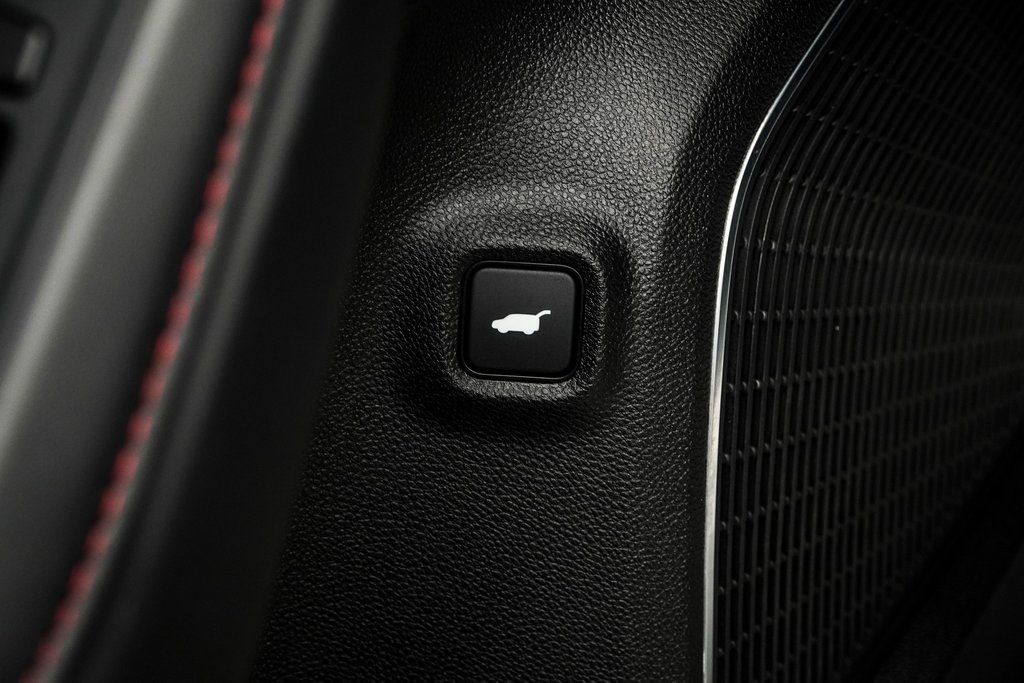 2024 Acura MDX A-Spec SH-AWD photo 32