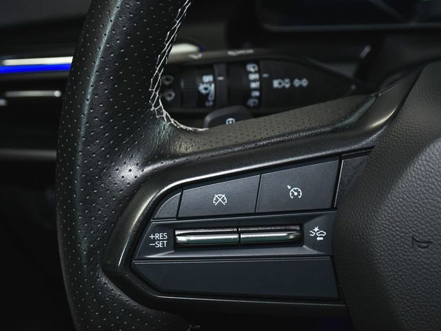 2024 Acura ZDX Base - 23070917 - 37