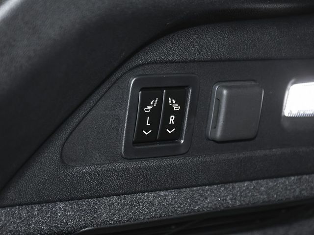 2024 Acura ZDX Base - 23070917 - 72