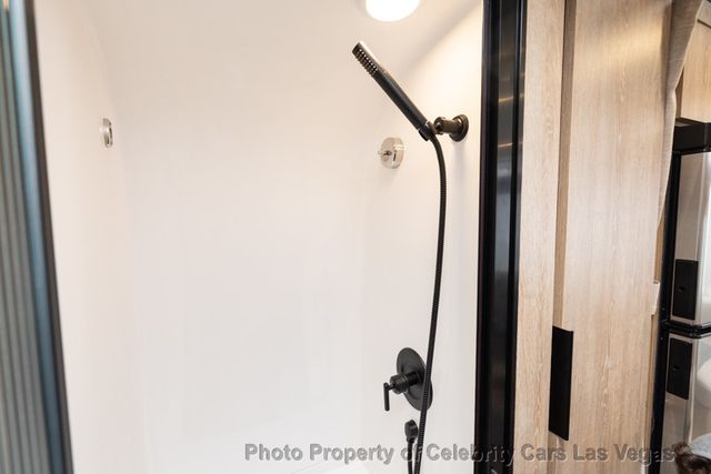 2024 Airstream 28RB Pottery Barn - 22952684 - 10