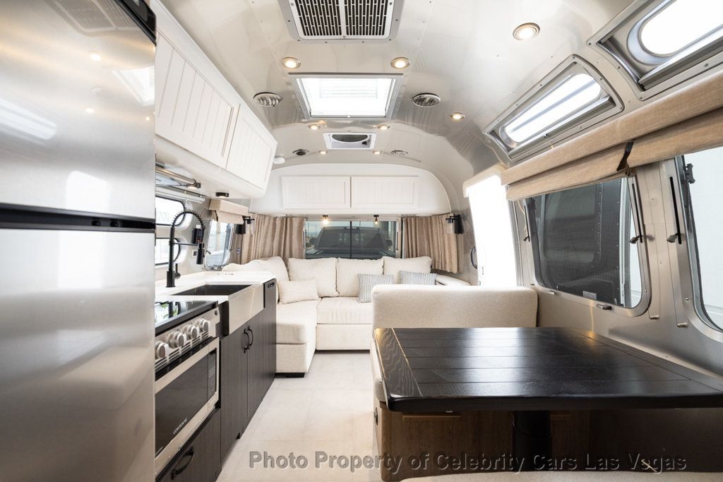 2024 Airstream 28RB Pottery Barn - 22952684 - 11