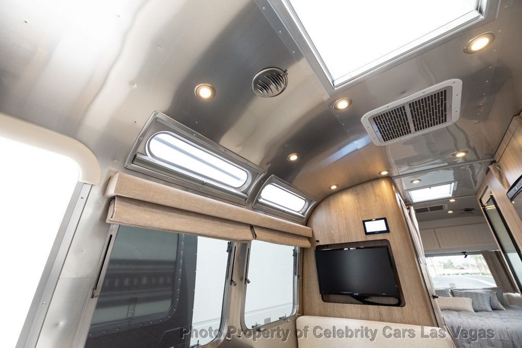 2024 Airstream 28RB Pottery Barn - 22952684 - 17