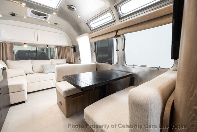 2024 Airstream 28RB Pottery Barn - 22952684 - 1