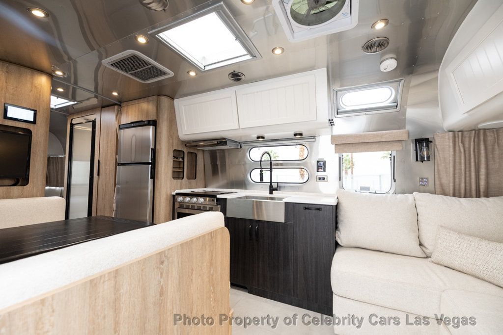 2024 Airstream 28RB Pottery Barn - 22952684 - 24