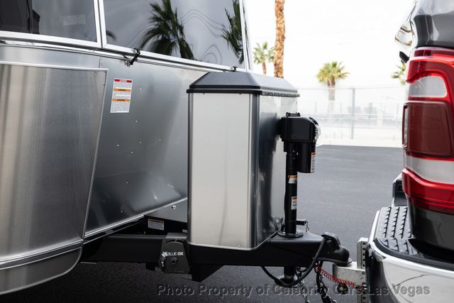 2024 Airstream 28RB Pottery Barn - 22952684 - 29
