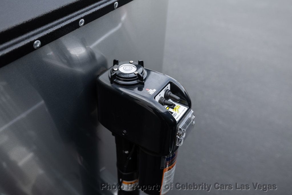 2024 Airstream 28RB Pottery Barn - 22952684 - 31