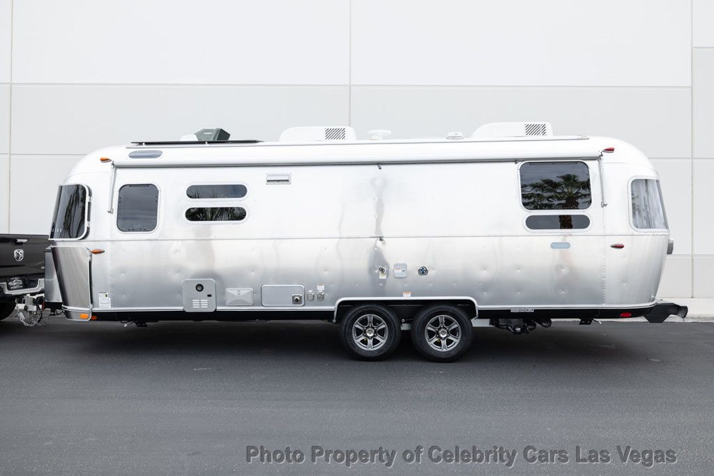 2024 Airstream 28RB Pottery Barn - 22952684 - 37