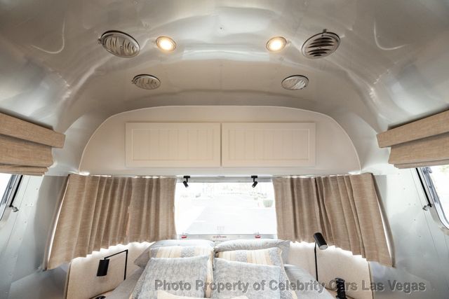 2024 Airstream 28RB Pottery Barn - 22952684 - 3