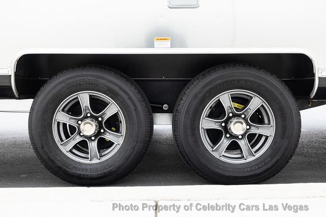 2024 Airstream 28RB Pottery Barn - 22952684 - 43