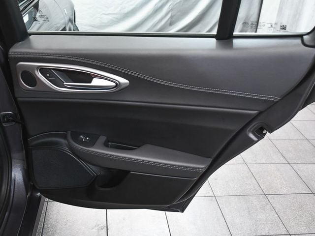 2024 Alfa Romeo Giulia Ti - 23001619 - 12