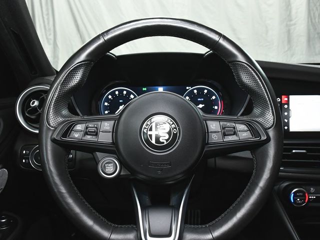 2024 Alfa Romeo Giulia Ti - 23001619 - 30
