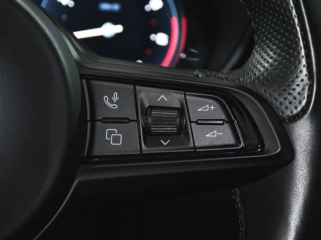 2024 Alfa Romeo Giulia Ti - 23001619 - 32