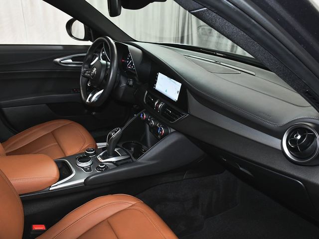 2024 Alfa Romeo Giulia Ti - 23001619 - 55