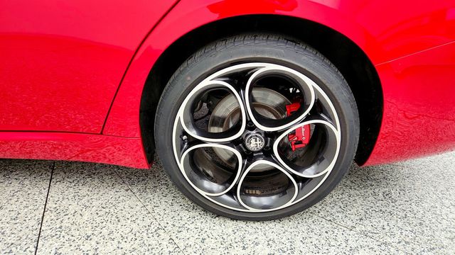 2024 Alfa Romeo Giulia Ti AWD - 23032076 - 8
