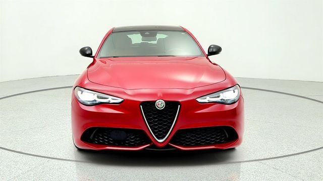 2024 Alfa Romeo Giulia Ti AWD w/ 19'' Sport Wheels & Saddle Brown Leather Seats - 23032076 - 1