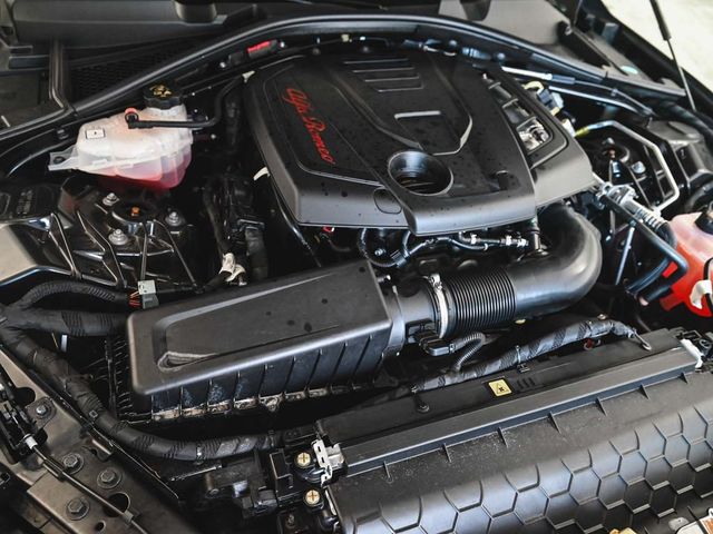 2024 Alfa Romeo Giulia Veloce - 22990225 - 38