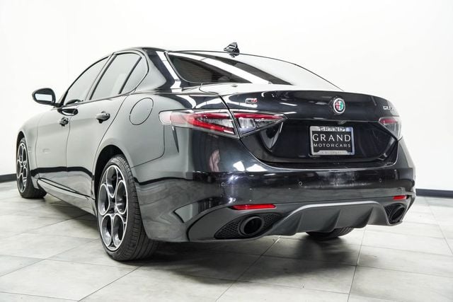 2024 Alfa Romeo Giulia Veloce AWD - 23030572 - 10