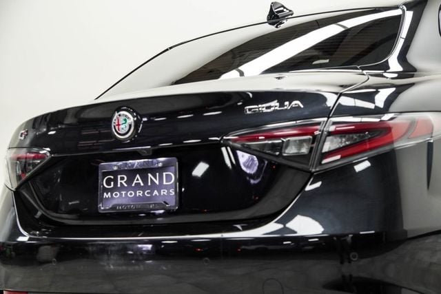 2024 Alfa Romeo Giulia Veloce AWD - 23030572 - 12