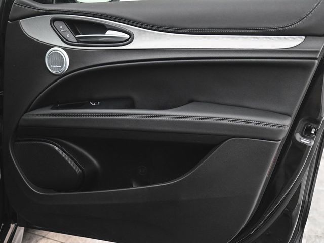 2024 Alfa Romeo Stelvio Ti - 22982929 - 10