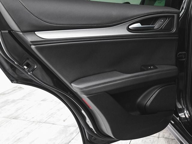2024 Alfa Romeo Stelvio Ti - 22982929 - 11