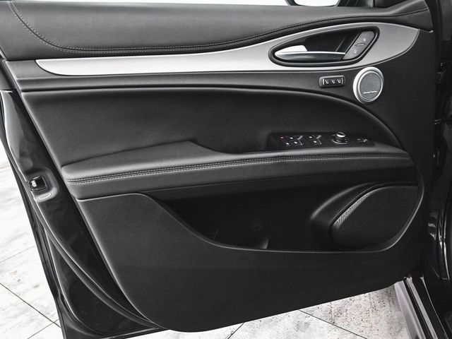 2024 Alfa Romeo Stelvio Ti - 22982929 - 8