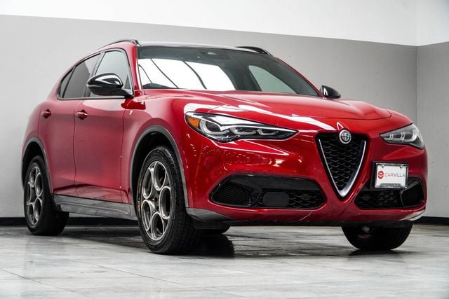 2024 Alfa Romeo Stelvio Ti AWD - 22999198 - 3